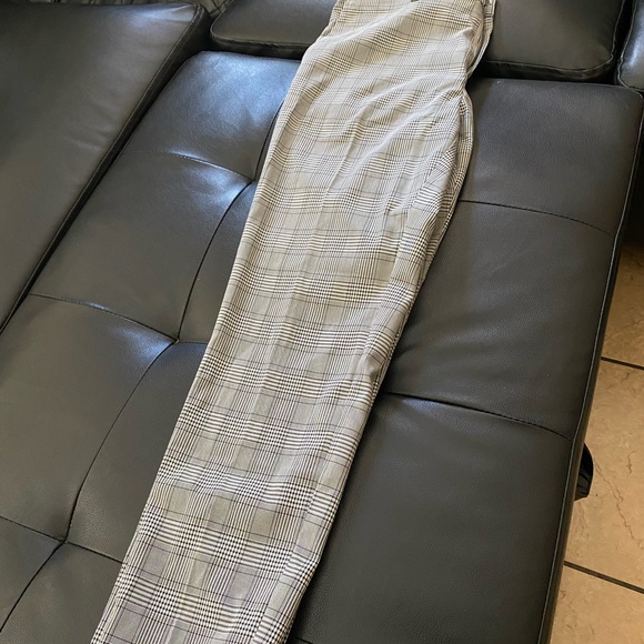 H&M Strip Design Dress Pants Skinny Fit - Picture 5 of 6